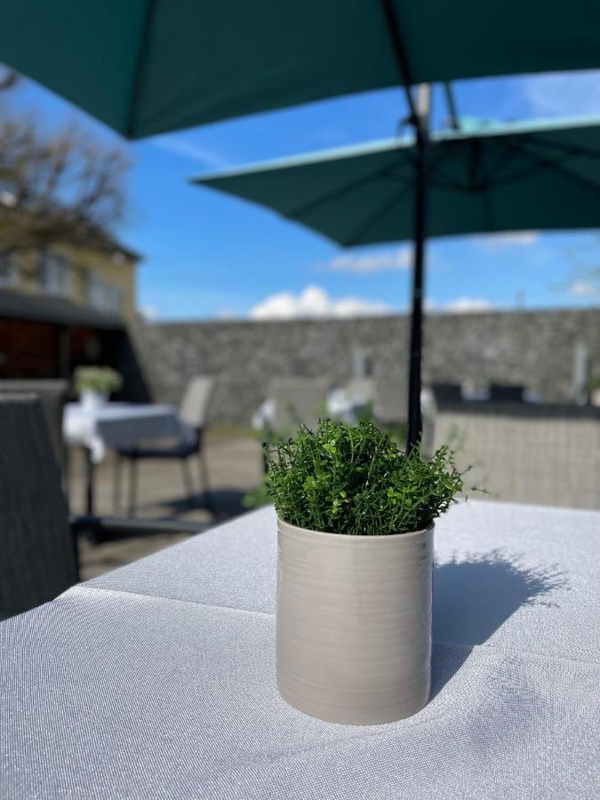 Schoenbrunn Hotel Schonbrunn (Saxony)
